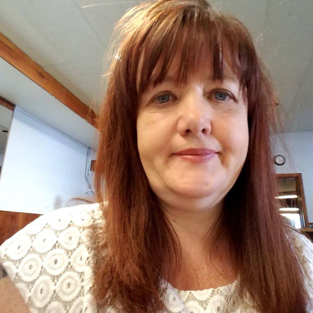 Meet your Posher, Carla
